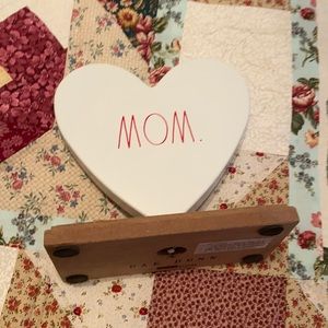 Rae Dunn Mom Heart Decor
